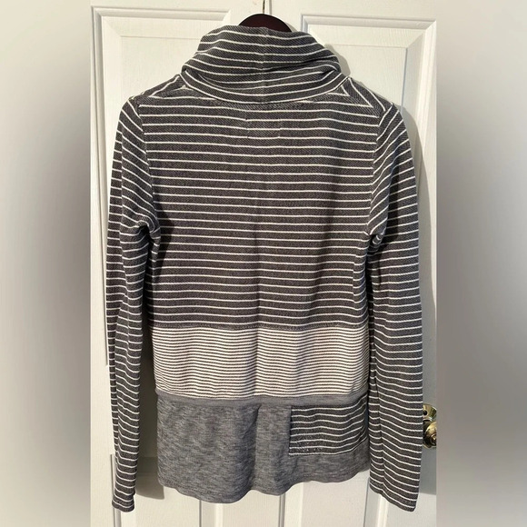 ANTHROPOLOGIE Saturday Sunday Gray Cowl Neck Drawstring Waist Mixed Pattern - Picture 3 of 11